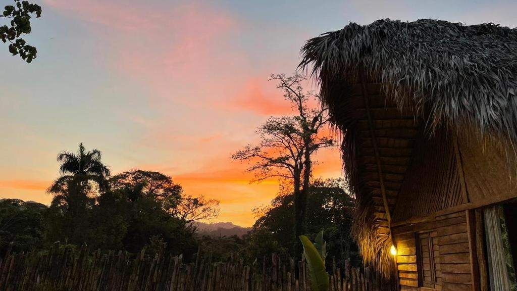 Bungalows India, El Valle, Samana Bagian luar foto